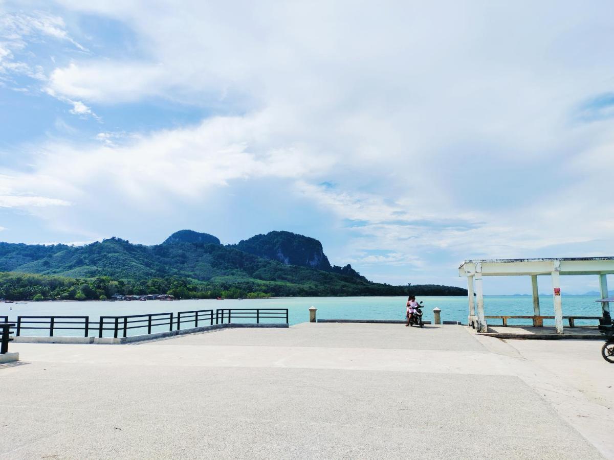 ムック島Kohmook​ Money​ Houseアパートメント エクステリア 写真
